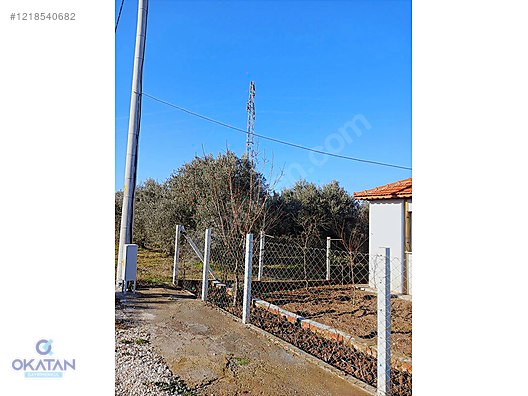 YAZLIK YAPILAN BİR BÖLGEDE ASVALT YOLUMEVCUT TAKAS OLUR