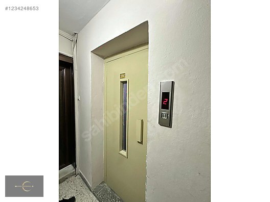MANİSA PEKER MAH.ASANSÖRLÜ 3+1 FULLÜX SATILIK ARAKAT DAİRE