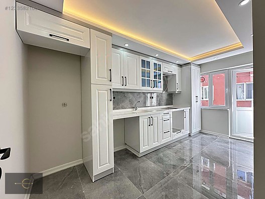MANİSA MERKEZ EFENDİ MAH 3+1 125M2 FULLÜX ARADIĞINIZ ARAKAT