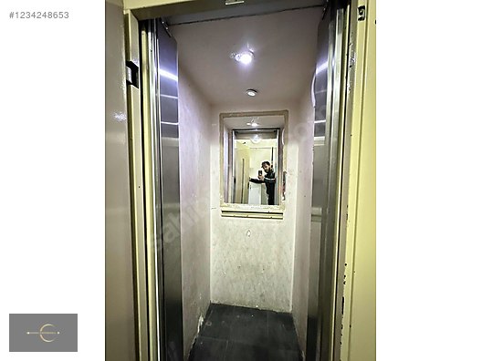 MANİSA PEKER MAH.ASANSÖRLÜ 3+1 FULLÜX SATILIK ARAKAT DAİRE