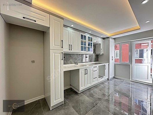 MANİSA MERKEZ EFENDİ MAH 3+1 125M2 FULLÜX ARADIĞINIZ ARAKAT