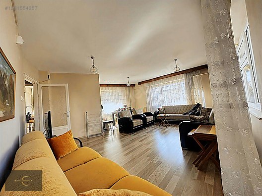 8 HAVUZU MANZARALI 3 CEPHELİ OFİS OLMAYA MÜSAİT ARADIĞINIZ DAİRE