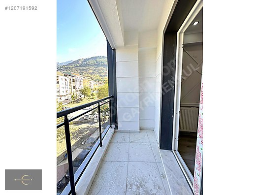 MANİSA DIŞ MAH.KAYNAKTA 3+1 SIFIR FULLÜX SATILIK ARAKAT DAİRE