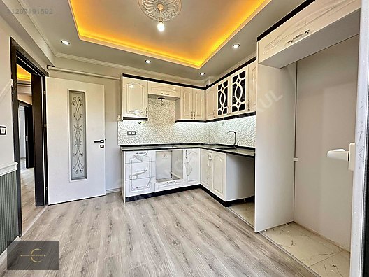 MANİSA DIŞ MAH.KAYNAKTA 3+1 SIFIR FULLÜX SATILIK ARAKAT DAİRE